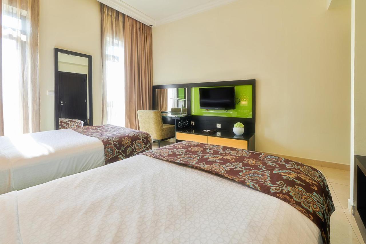 Bahi Ajman Palace Hotel Exterior foto A room at the hotel
